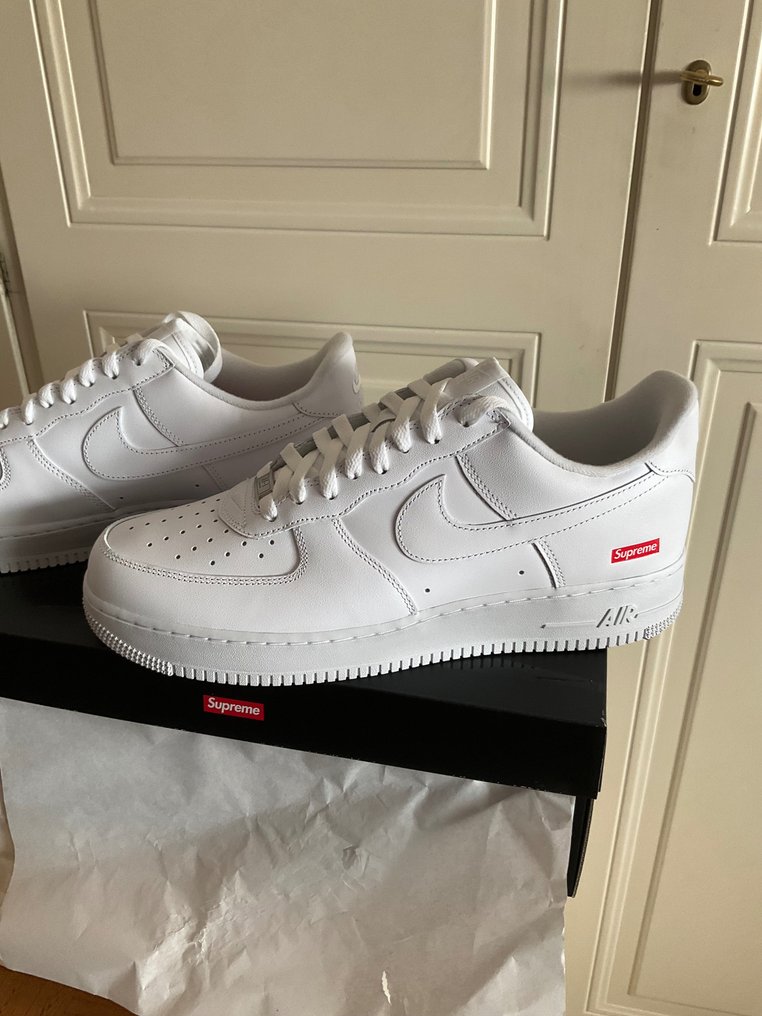 Nike x clearance supreme scarpe