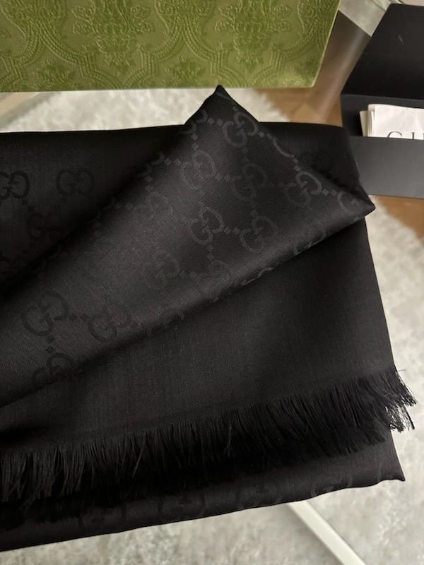 bonucci shawl