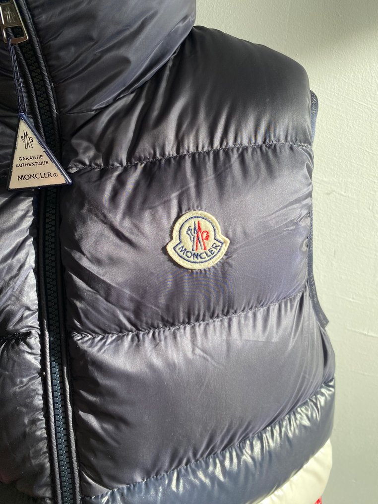Moncler dba top