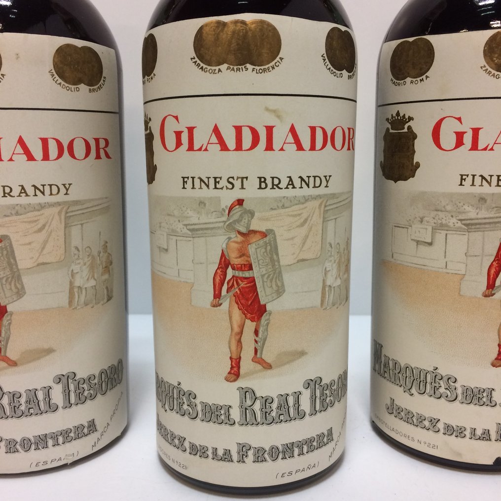Marqués del Real Tesoro Gladiador Finest Brandy de Jerez b. Década