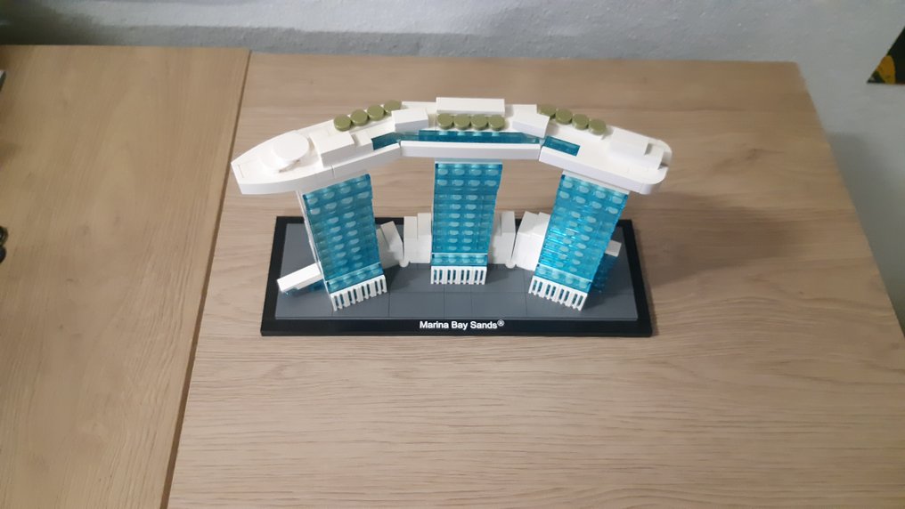 Lego architecture 21021 deals