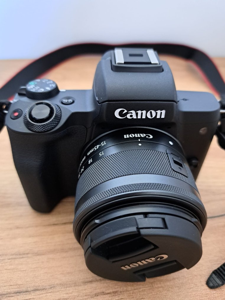 Appareil photo numérique sans miroir Canon EOS M50 Mark II