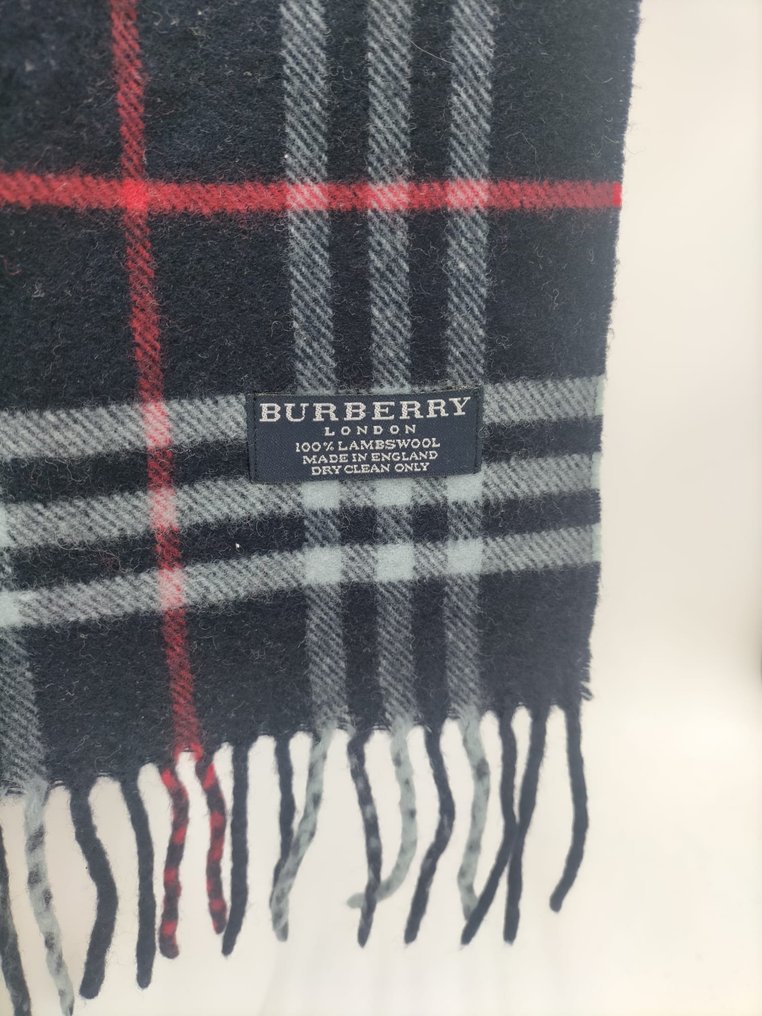 Burberry outlet bufanda 2t