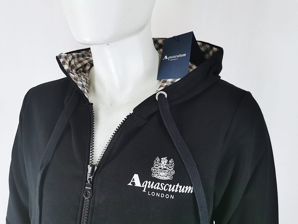 Aquascutum NEW Hoodie Catawiki