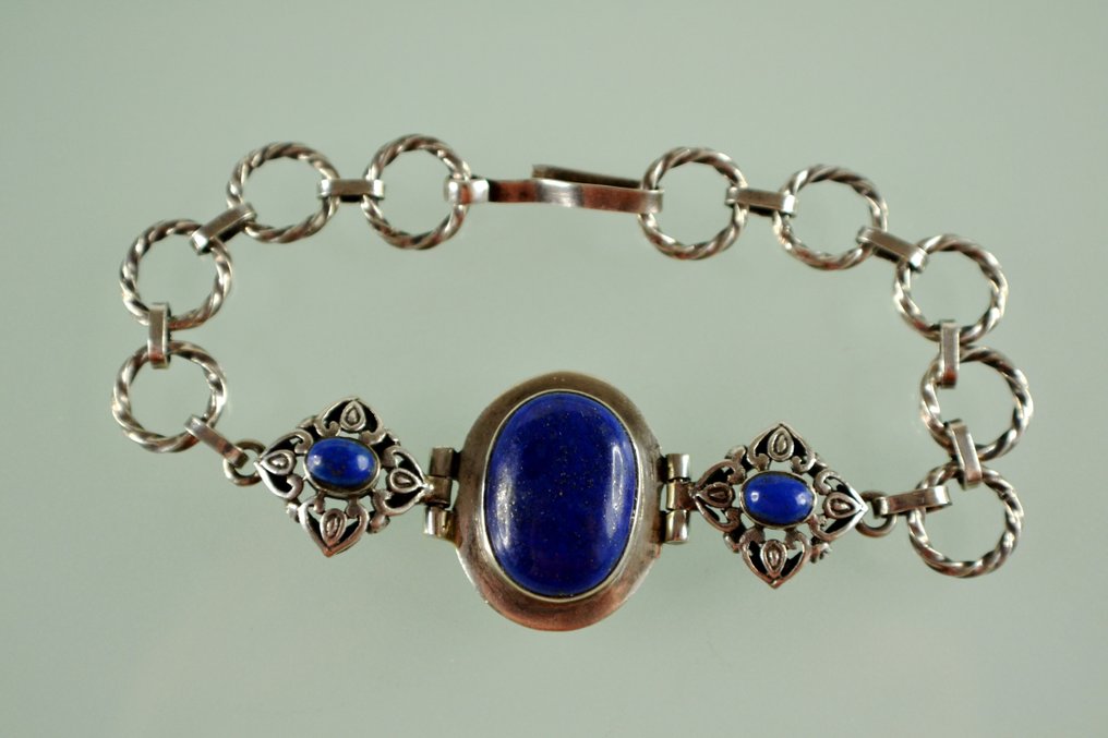 Lapis lazuli iran on sale