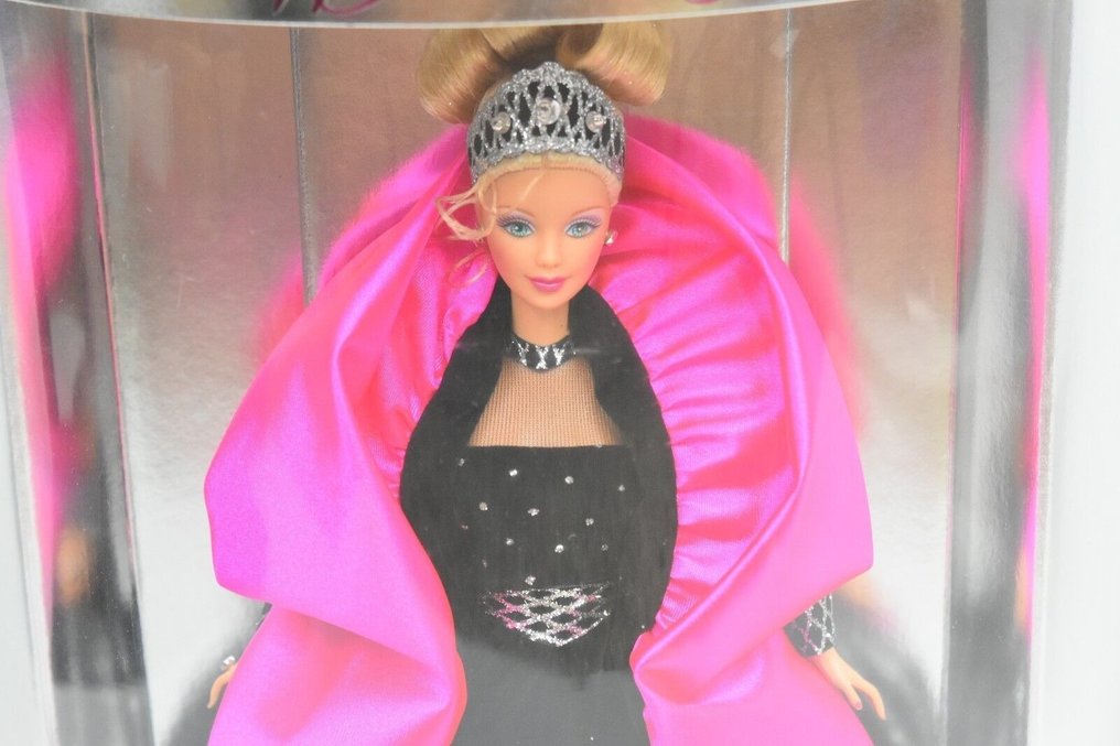 Barbie store holiday 1998