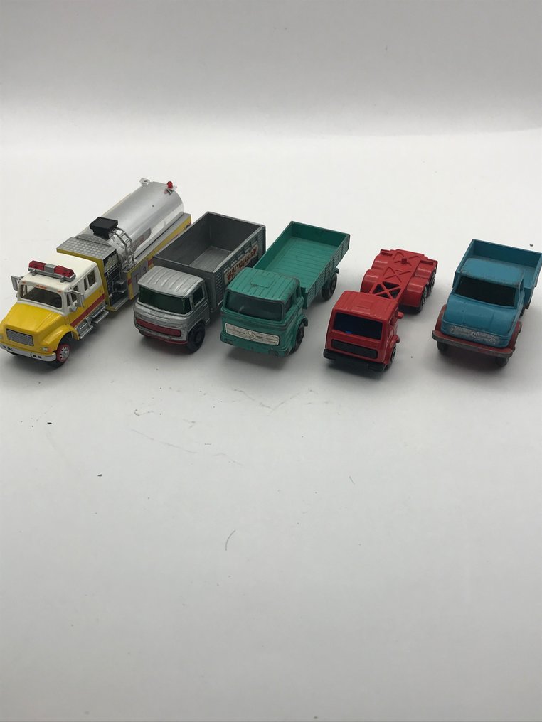 Matchbox siku cheap