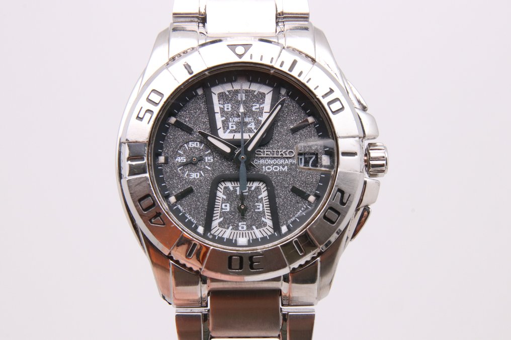 Seiko montre chronographe homme discount 100m