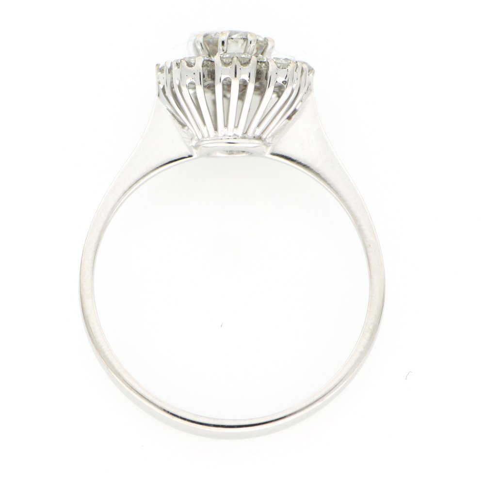 no-reserve-price-18-kt-white-gold-ring-0-85-ct-diamond