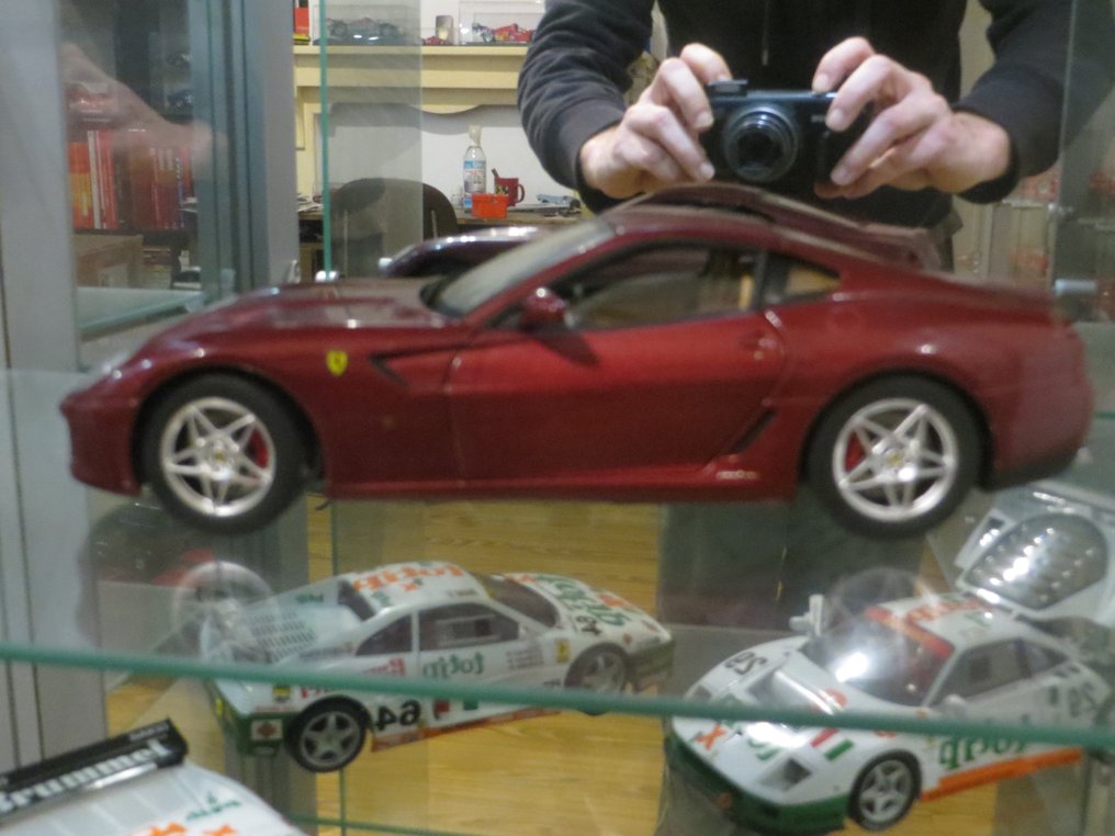 Hot wheels ferrari 599 gtb top