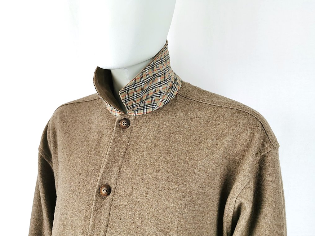 Burberry size 8 best sale