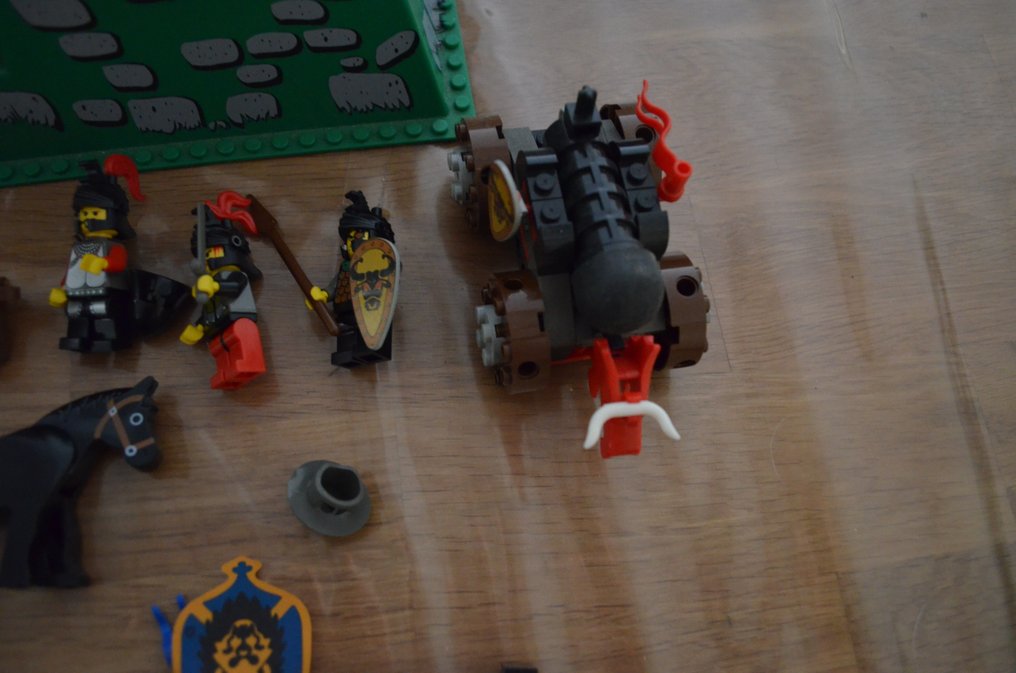 Lego - Castle - 6098 - King Leo's Castle - 1990-2000 - Catawiki