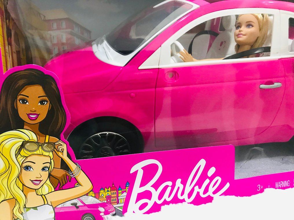 Voiture fiat 500 barbie hot sale