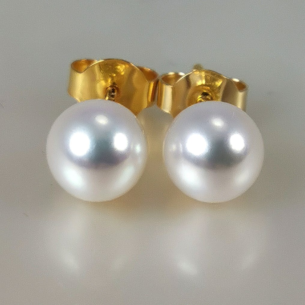No Reserve Price Akoya Saltwater pearls 18 kt. Akoya pearls