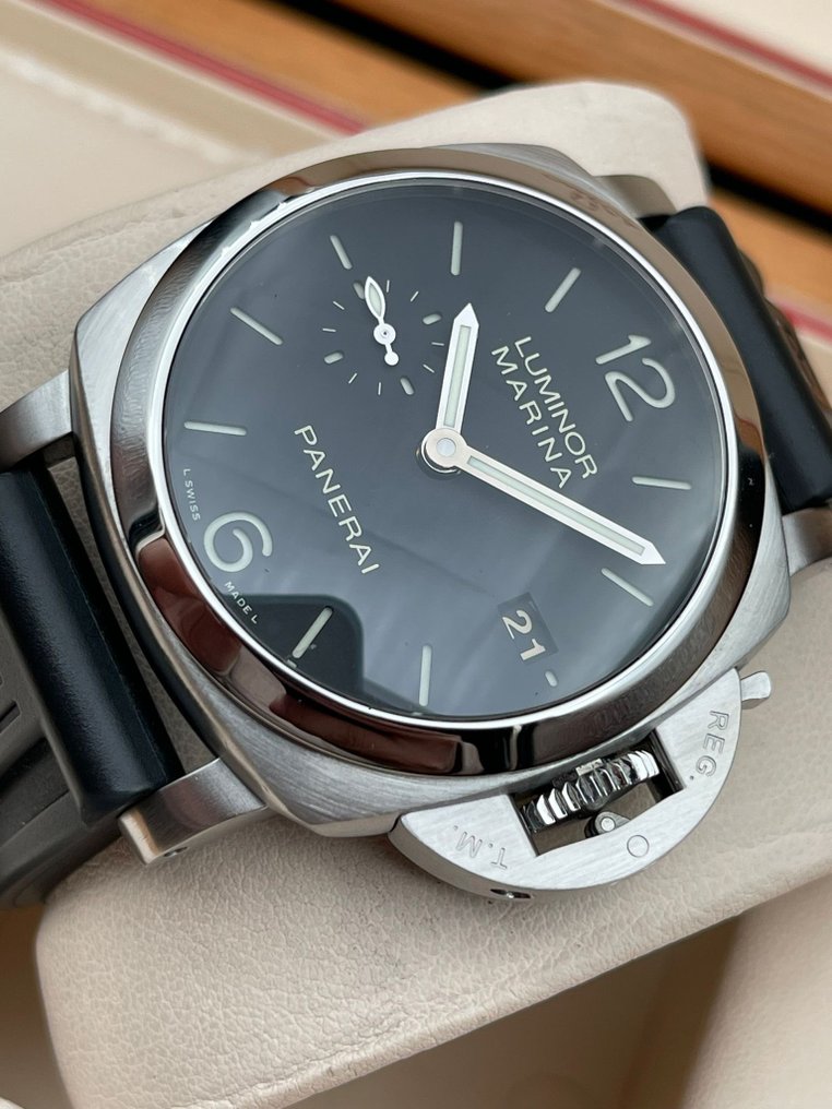 Panerai Luminor Marina 44 mm NO RESERVE PRICE OP6976 Men