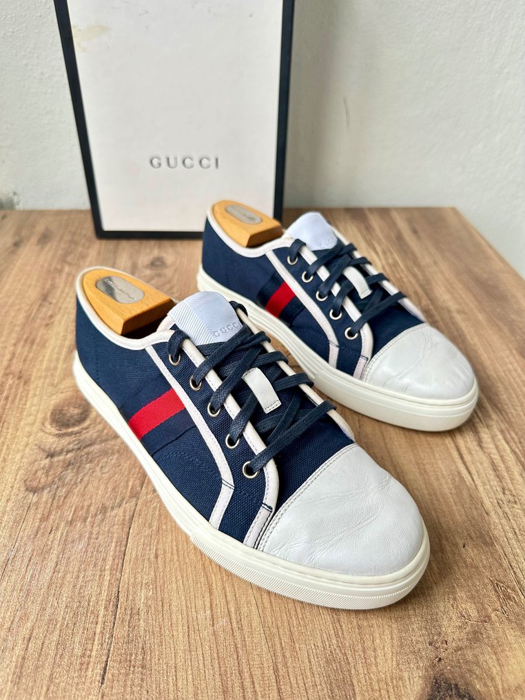 Size 7 new arrivals gucci shoes