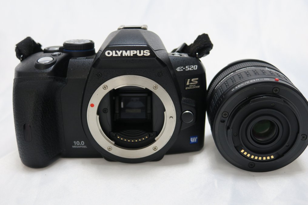 Olympus E520 + 1442mm + 40150mm + 35mm Macro Digital camera Catawiki