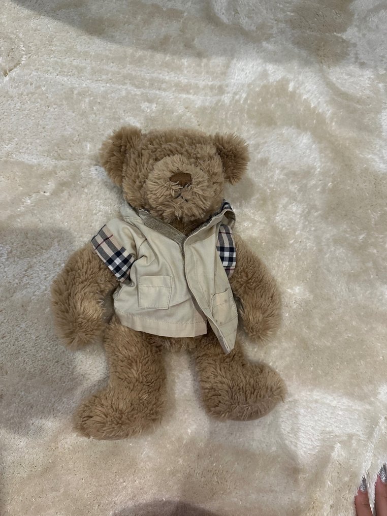 Burberry fragrance outlet teddy bear