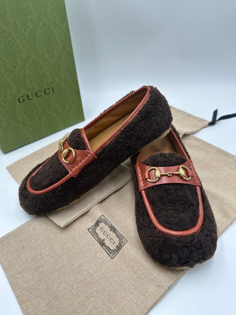 Gucci mocassins hot sale