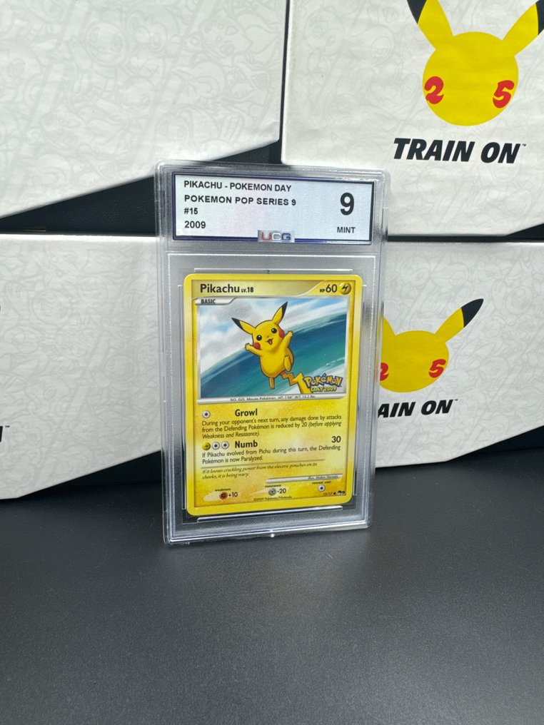 Wizards of The Coast 1 Graded card Pikachu POKEMON DAY PROMO