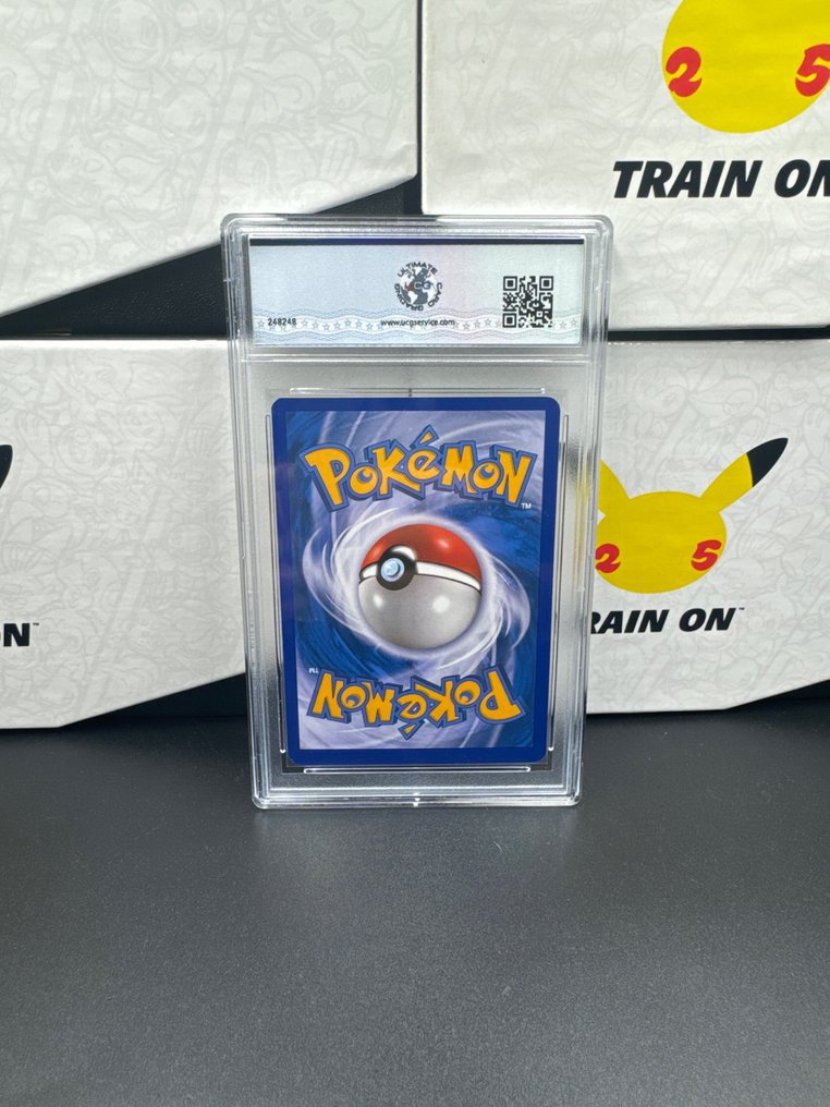 Wizards of The Coast 1 Graded card Pikachu POKEMON DAY PROMO