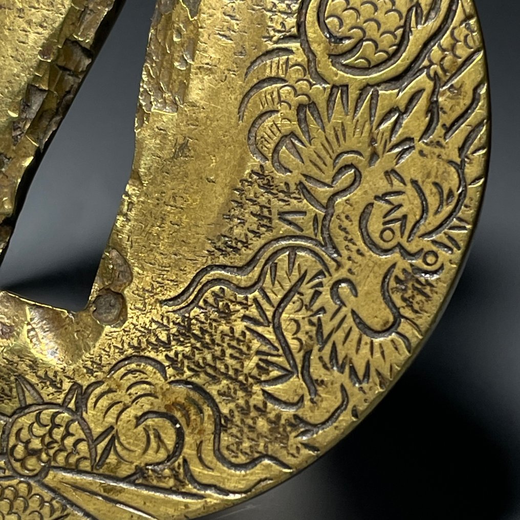 katana-dragon-tsuba-dos-en-laiton-61-2x62-5-mm-japon-p-riode