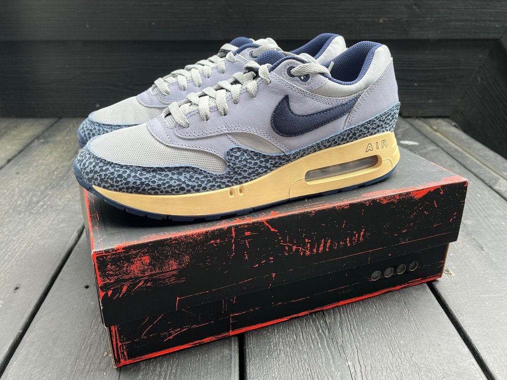 44.5 in top us nike