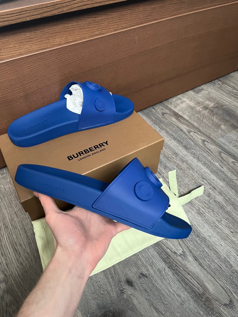 Burberry shoes uk on sale