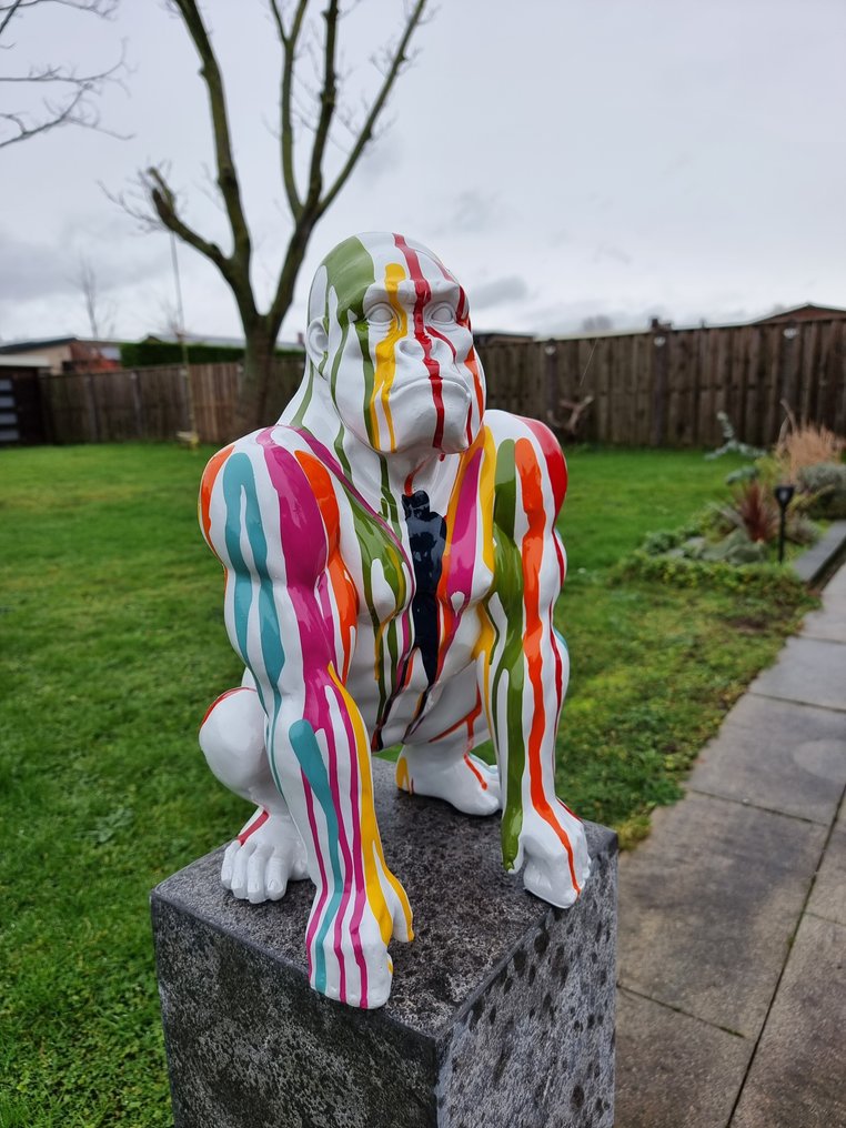 Statue, XL Art Gorilla Drip Paint 44 cm Resin Catawiki