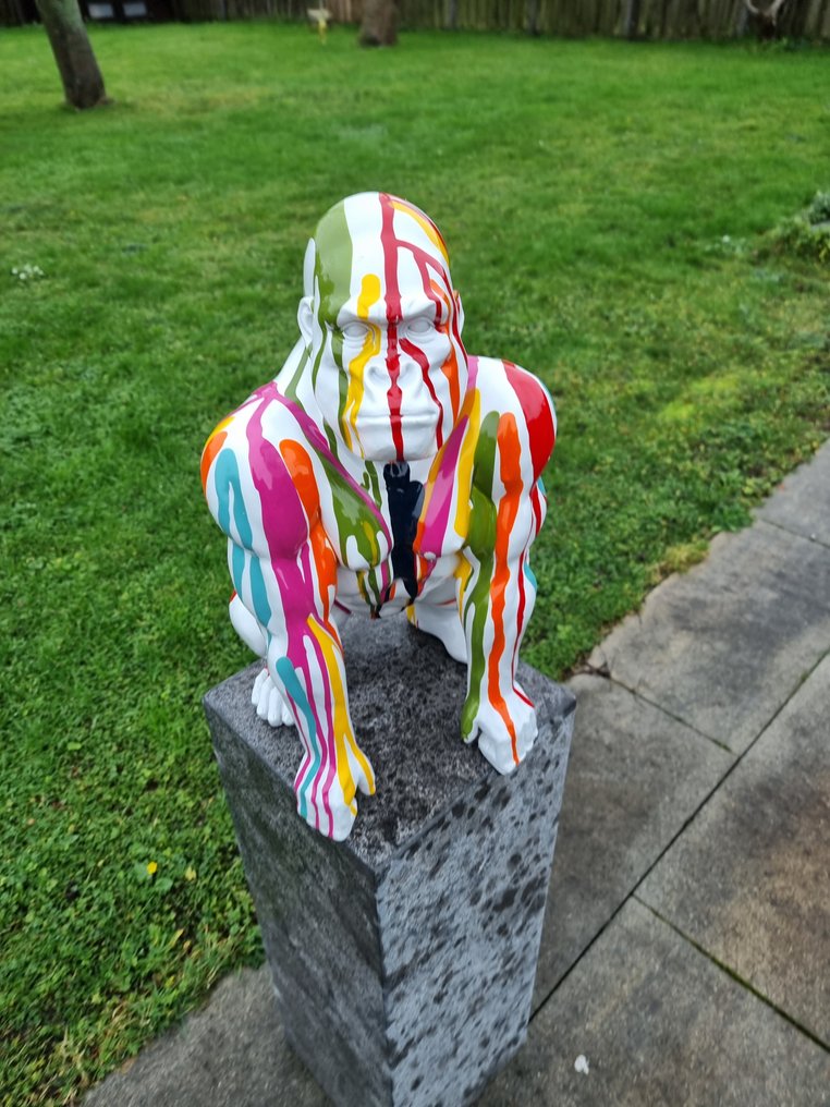 Statue, XL Art Gorilla Drip Paint 44 cm Resin Catawiki