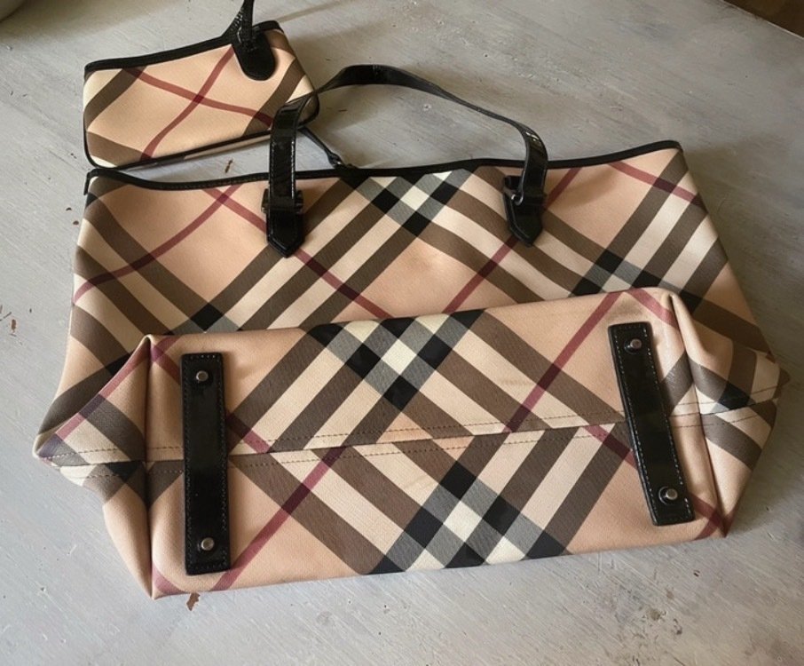 Burberry Bag Catawiki