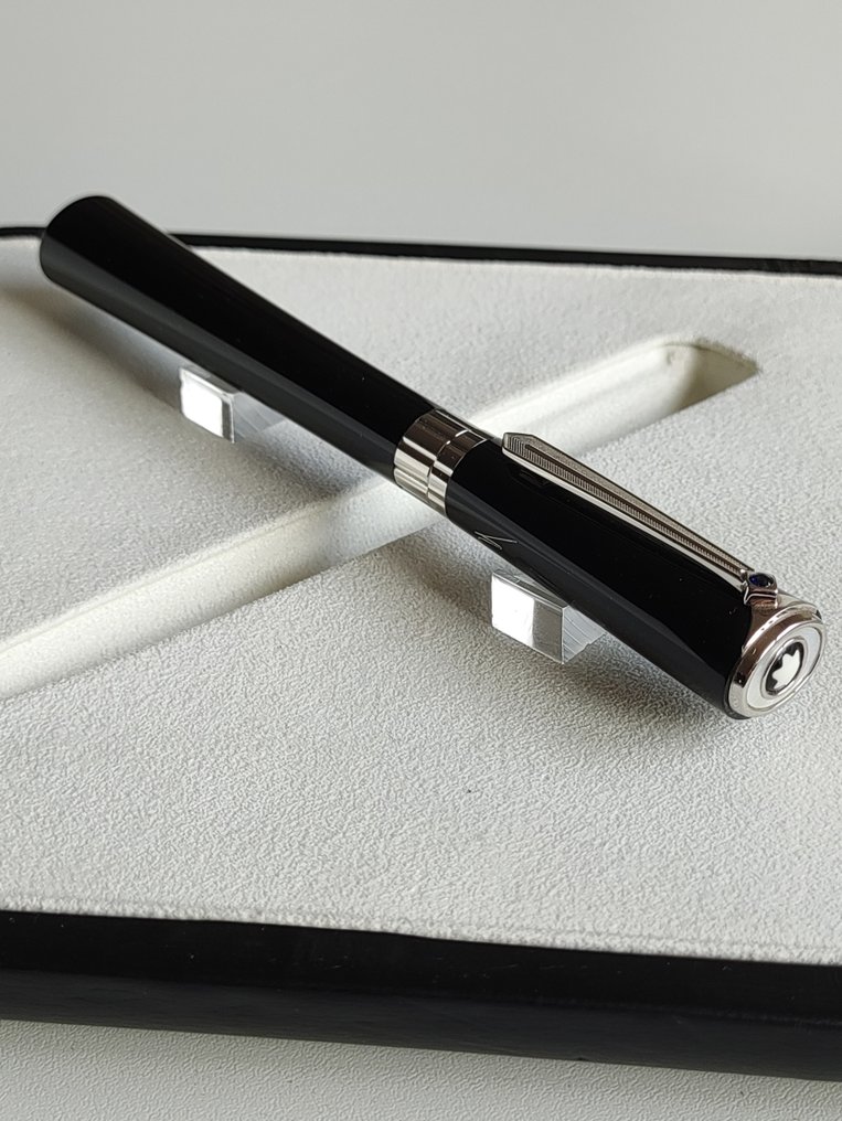 Montblanc marlene on sale dietrich fountain pen