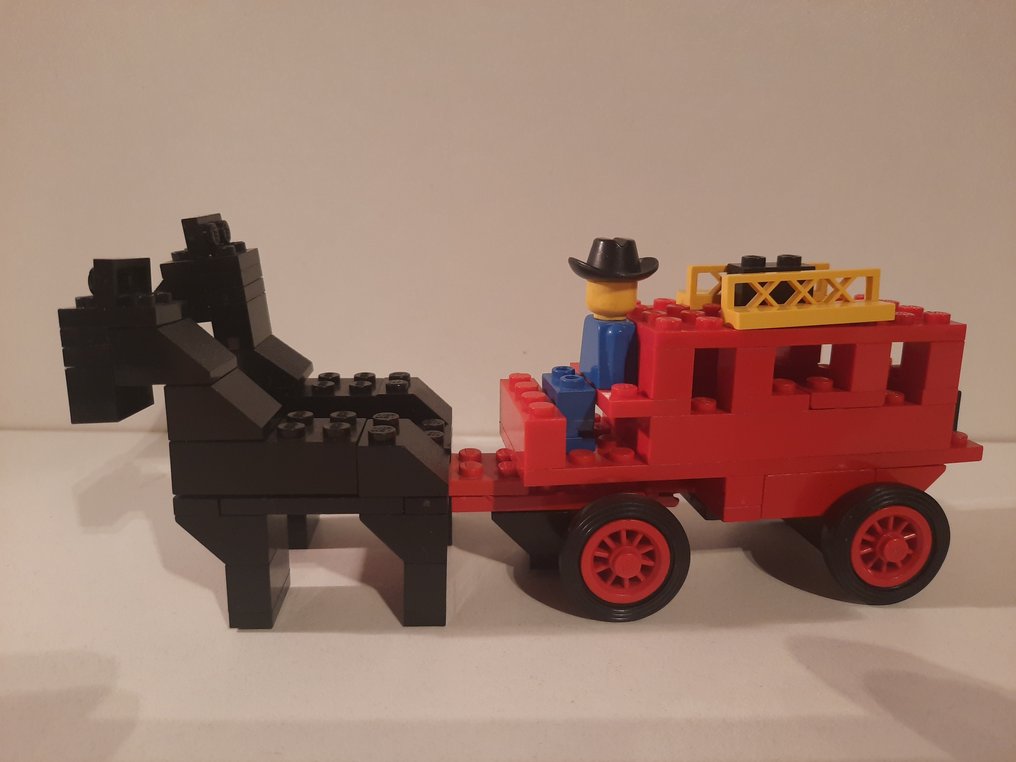 Lego 2025 classic horse