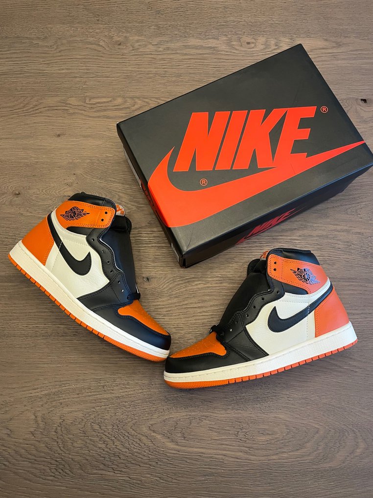 Air Jordan Baskets montantes Taille Shoes EU 42.5 UK 8