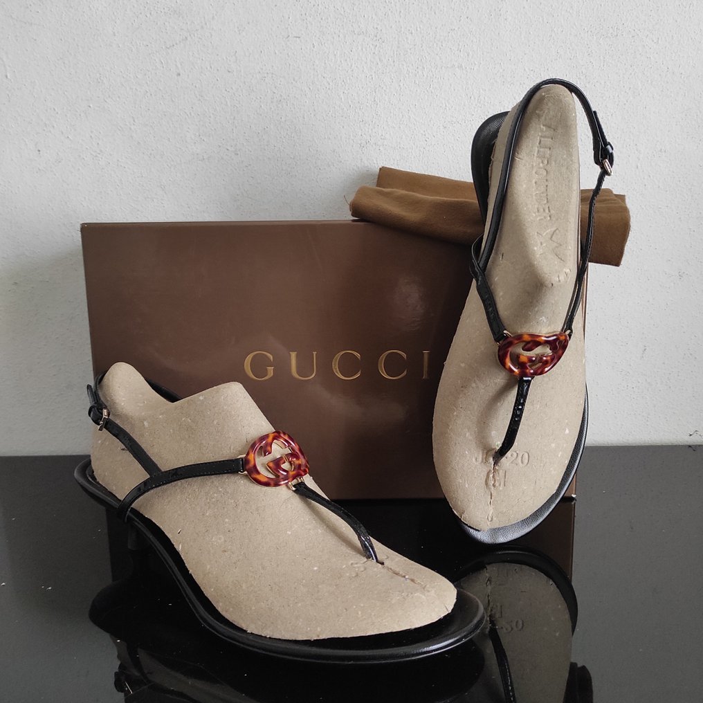 Gucci sandalen met hotsell hak