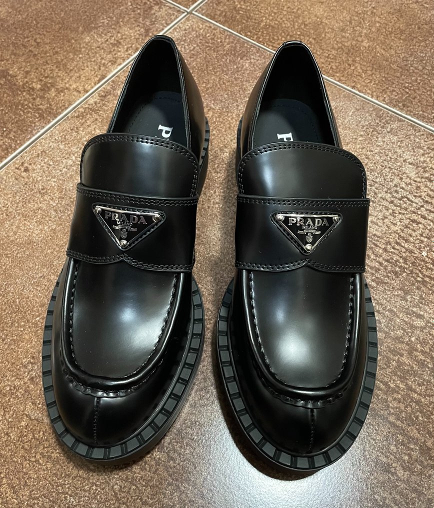 Prada - Pumps - Size: Shoes / EU 37 - Catawiki