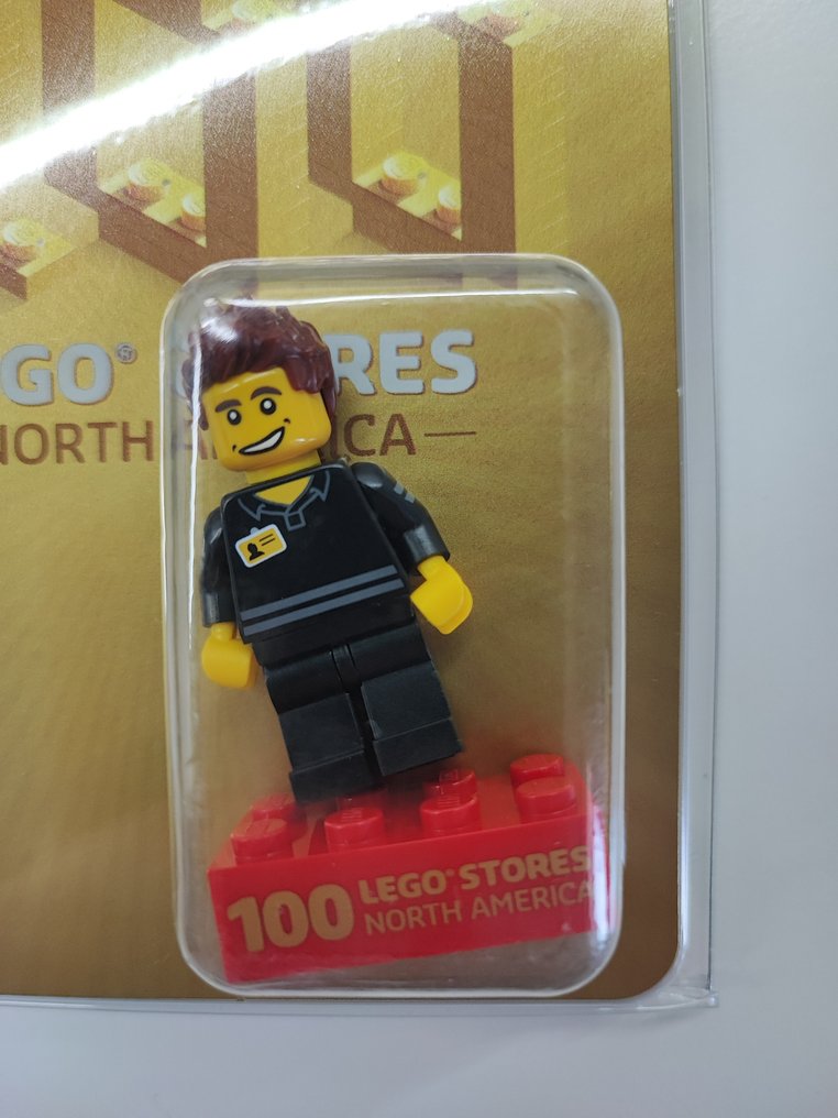 Lego Minifigures 100STORESNA 100 Stores Minifigure Employee