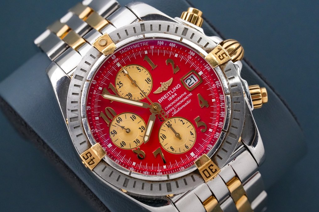 Breitling hotsell red dial