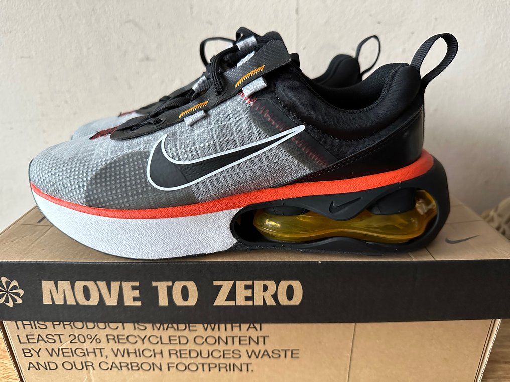 Nike sneakers online maat 38