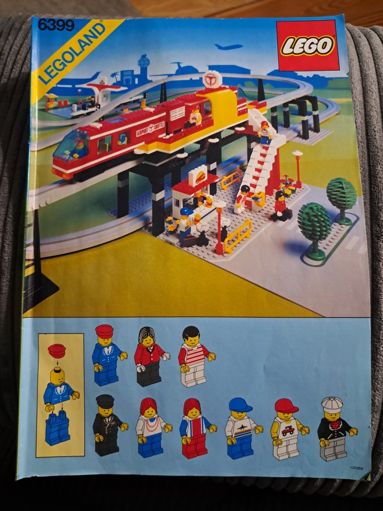 LEGO Classic Town 6399 Airport Shuttle monorail Catawiki
