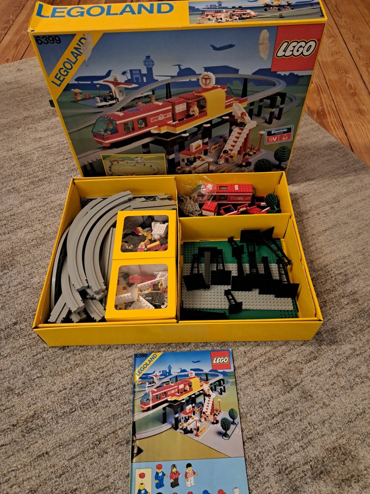LEGO Classic Town 6399 Airport Shuttle monorail Catawiki