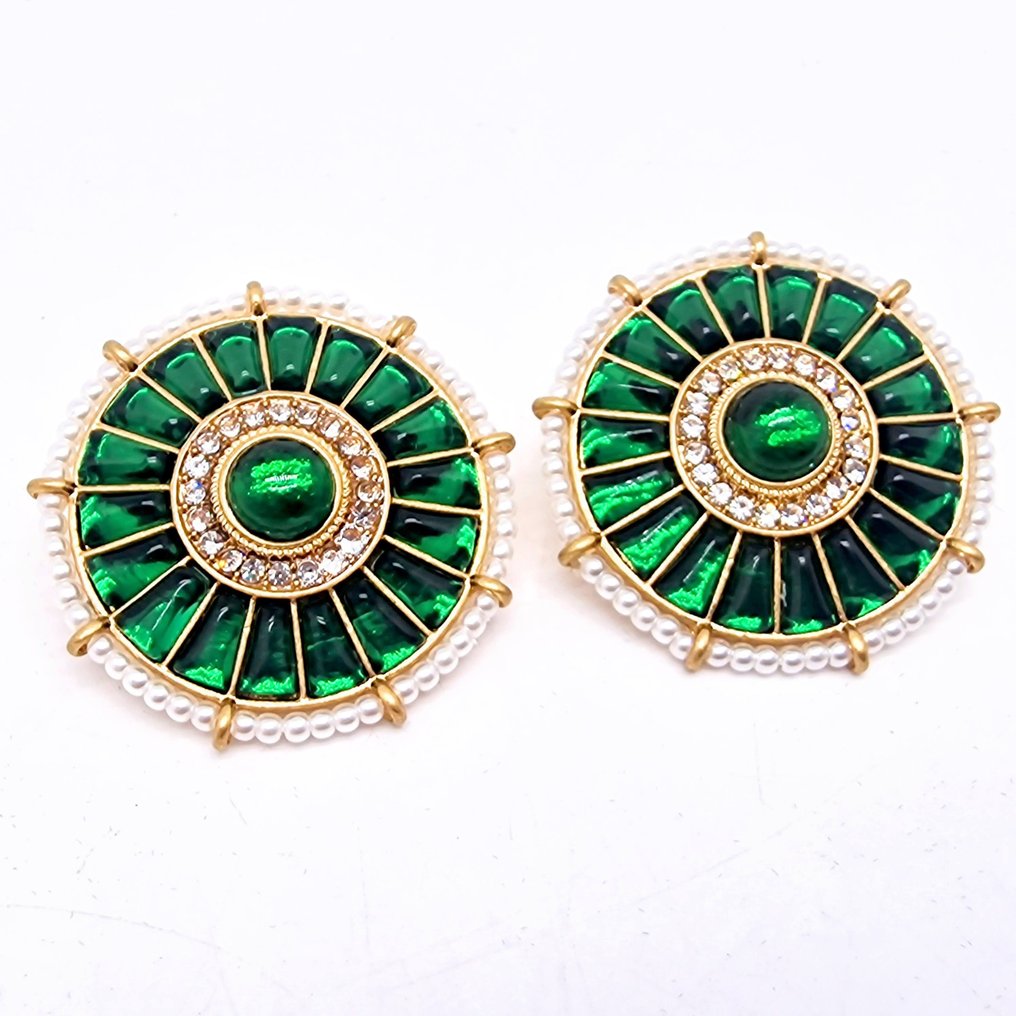 Kenneth jay 2024 lane green earrings