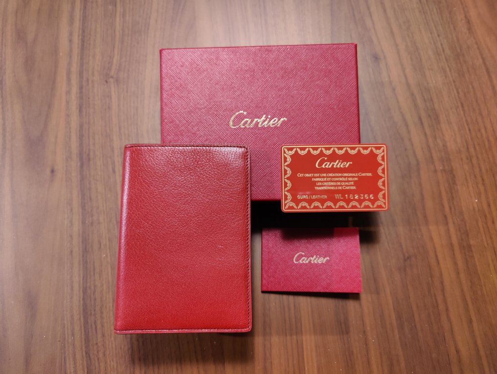Passport holder cartier sales