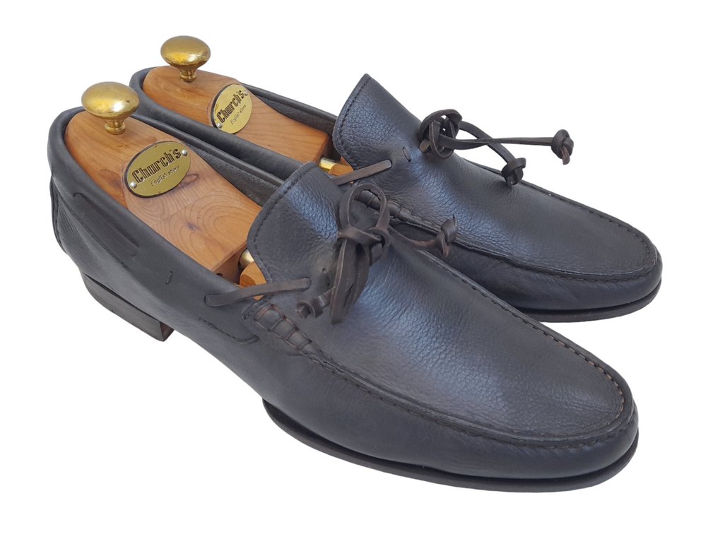 Eu 42 deals shoe