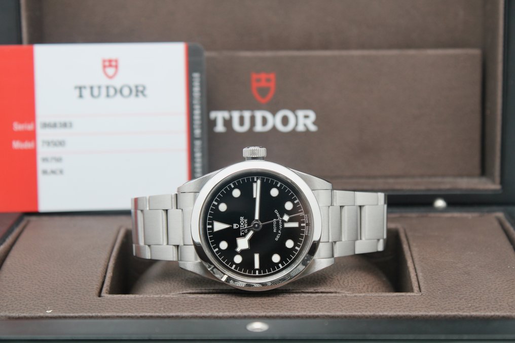 Tudor black bay clearance nero