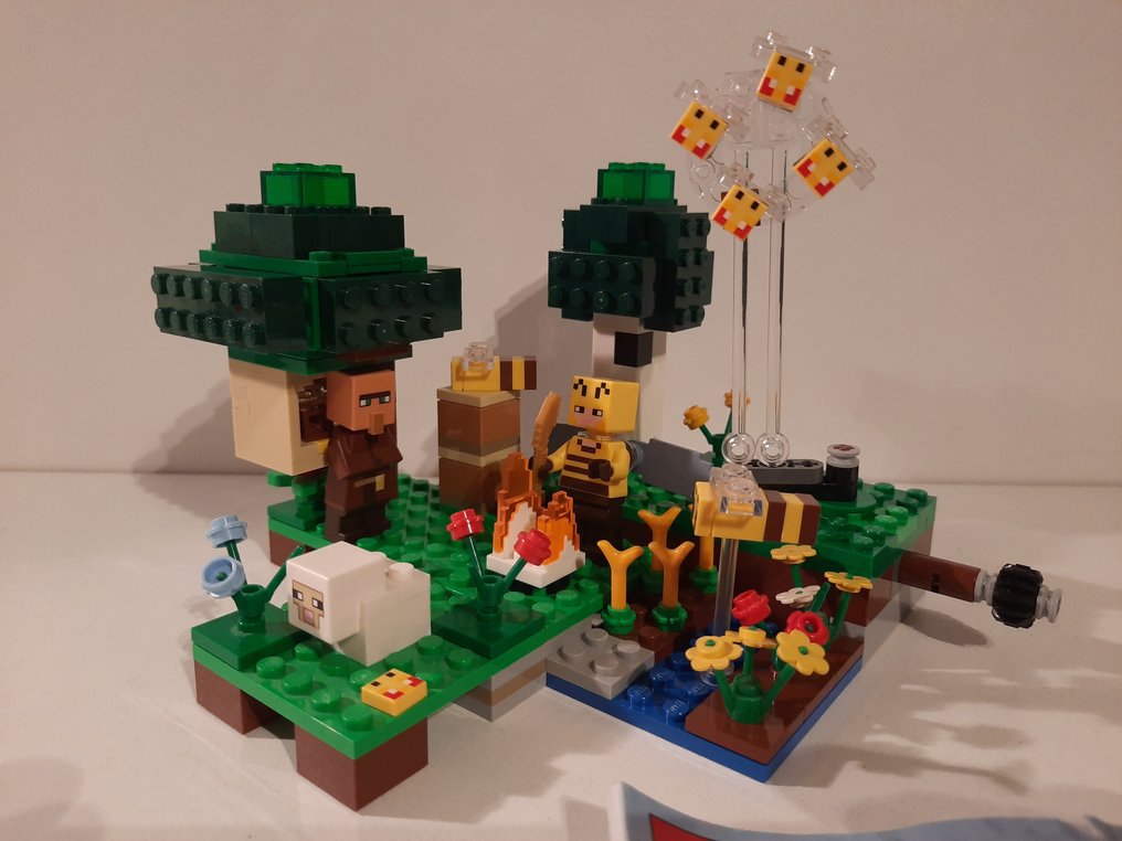Lego clearance 21165 minecraft