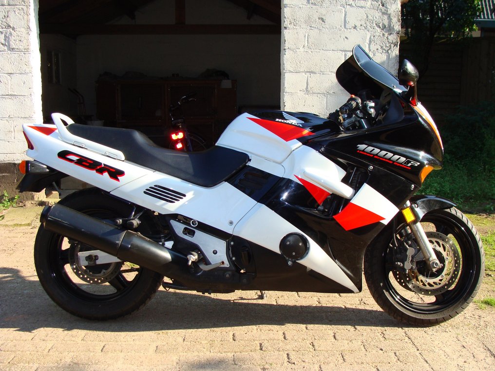 Cbr 1000 f 1996 deals