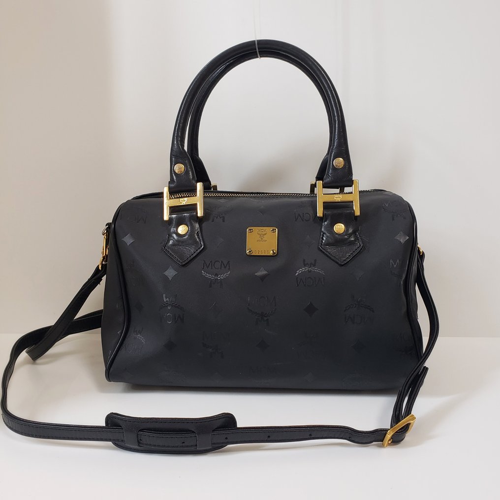 Mcm 2 cheap way bag