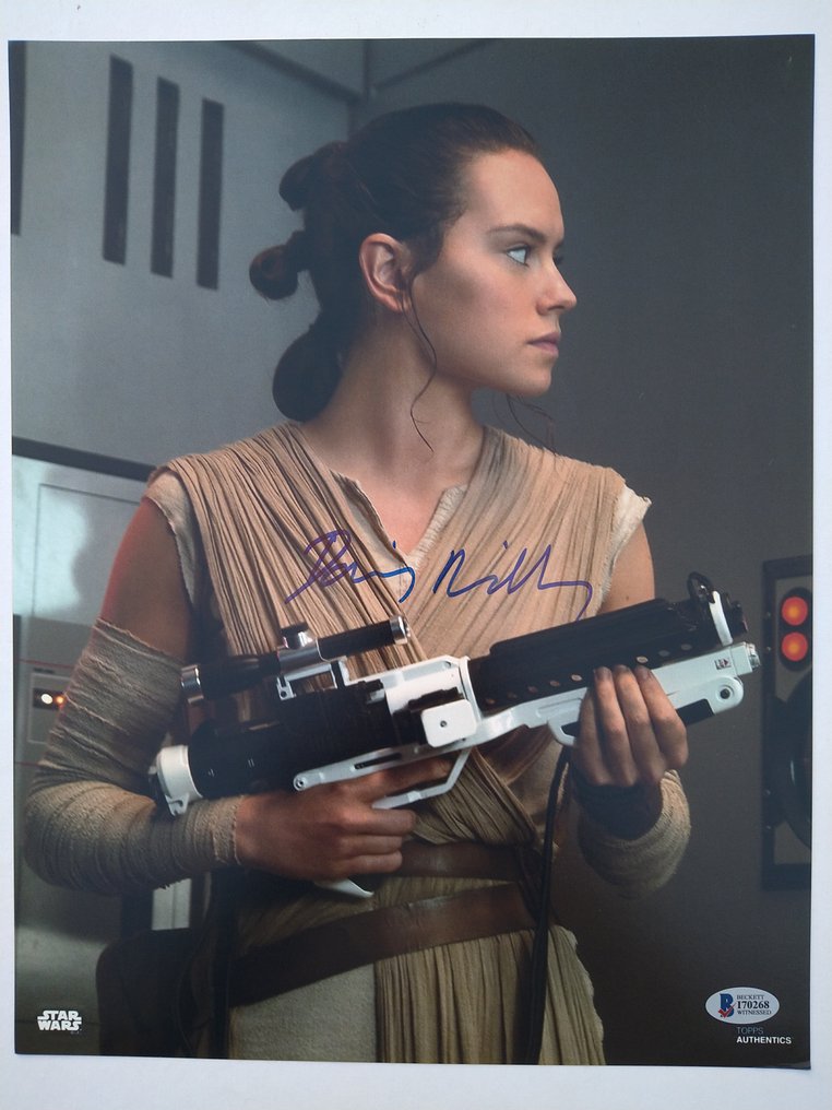 Star Wars Episode VII: The Force Awakens Daisy Ridley quot Rey