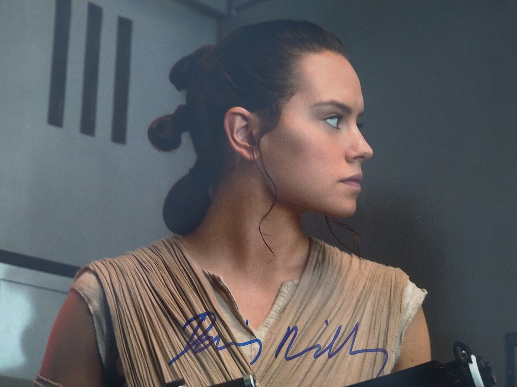 Star Wars Episode VII: The Force Awakens Daisy Ridley quot Rey